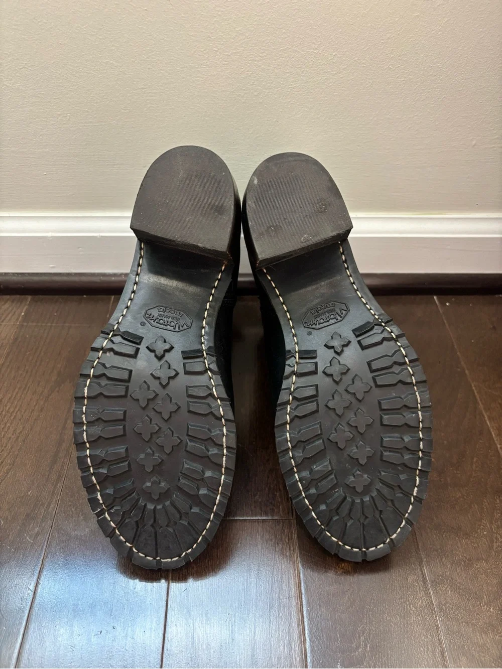 Frye Sabrina Chelsea Boots